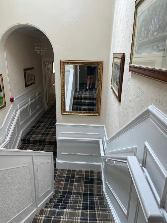Beechwood Ensuite Guest House Ayr Exteriör bild