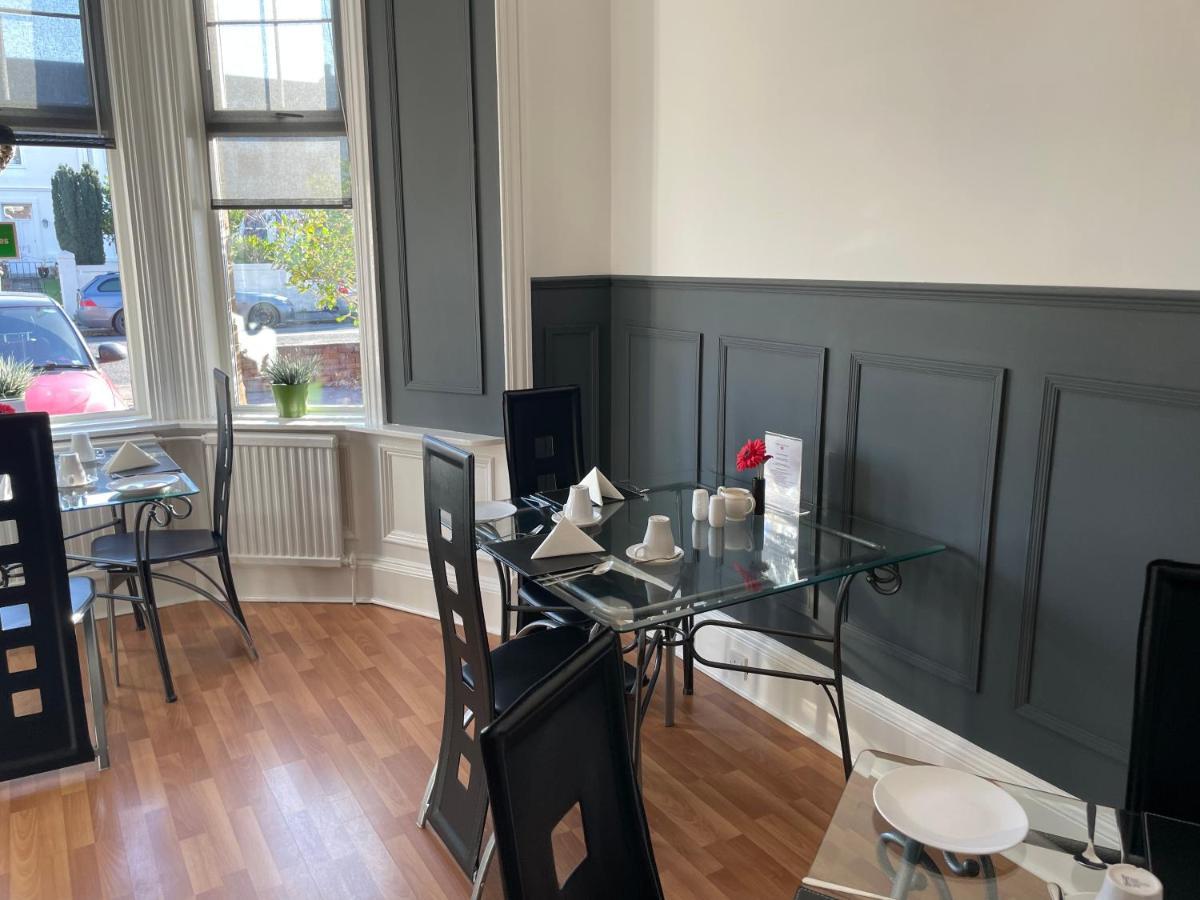 Beechwood Ensuite Guest House Ayr Exteriör bild
